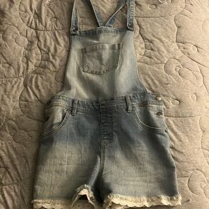 3/$25 Overall shorts with lace